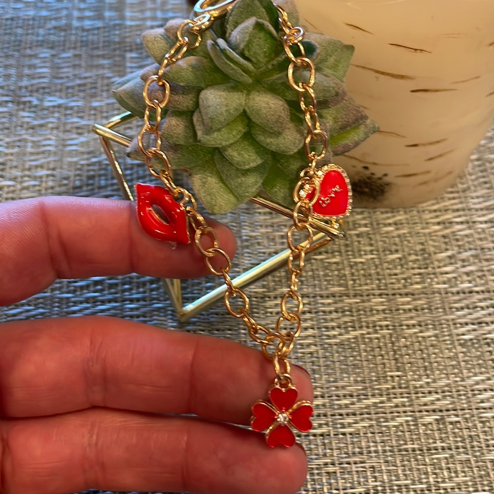 #100h Valentines Day Charm Fashion Bracelet
